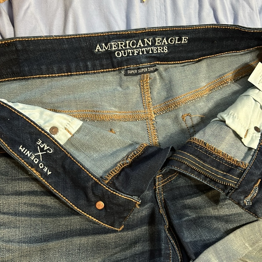 American Eagle Midi Denim Shorts - Picture 4 of 6
